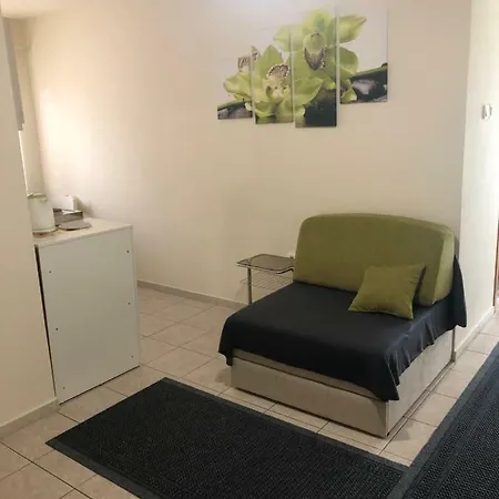 Respect Apartment *
